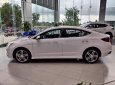 Hyundai Elantra 2019 - Bán Hyundai Elantra đời 2019, màu trắng