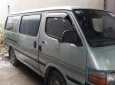 Toyota Hiace 2001 - Cần bán lại xe Toyota Hiace đời 2000