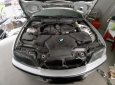 BMW 3 Series 318i 2005 - Bán BMW 3 Series 318i năm 2005, màu bạc, xe nhập, giá 260tr