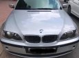 BMW 3 Series 318i 2005 - Bán BMW 3 Series 318i năm 2005, màu bạc, xe nhập, giá 260tr