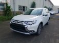 Mitsubishi Outlander 2018 - Cần bán Mitsubishi Outlander 2.0 CVT đời 2018, màu trắng, giá tốt