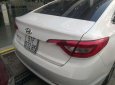 Hyundai Sonata 2014 - Cần bán Hyundai Sonata đời 2014, màu trắng xe gia đình