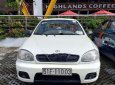 Daewoo Lanos SX 2002 - Cần bán gấp Daewoo Lanos SX đời 2002, màu trắng xe gia đình  