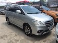 Toyota Innova 2016 - Bán Toyota Innova đời 2016, màu bạc, số sàn