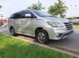 Toyota Innova 2015 - Bán Toyota Innova đời 2015, màu bạc, giá chỉ 510 triệu