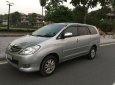 Toyota Innova 2011 - Cần bán xe Toyota Innova 2.0G năm sản xuất 2011, màu bạc, số sàn