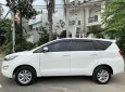 Toyota Innova 2017 - Bán ô tô Toyota Innova 2.0E 2017, màu trắng