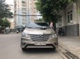 Toyota Innova 2015 - Bán Toyota Innova 2.0E năm sản xuất 2015, màu bạc xe gia đình