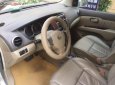 Nissan Grand livina 2011 - Cần bán xe Nissan Grand livina đời 2011, màu vàng chính chủ, giá chỉ 350 triệu