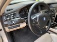 BMW 7 Series 750Li 2009 - BMW 750Li sản xuất 2009 màu trắng, nội thất kem, biển Hà Nội siêu VIP