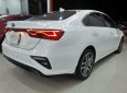 Kia Cerato 2018 - Bán ô tô Kia Cerato đời 2018, màu trắng xe gia đình, giá 635tr, xe nguyên bản