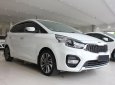 Kia Rondo 2018 - Bán Kia Rondo 2.0AT năm sản xuất 2018, màu trắng số tự động