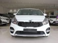 Kia Rondo 2018 - Bán Kia Rondo 2.0AT năm sản xuất 2018, màu trắng số tự động