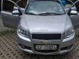 Chevrolet Aveo   2017 - Bán xe Chevrolet Aveo năm 2017, màu bạc, giá 300tr