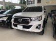 Toyota Hilux 2018 - Bán Toyota Hilux năm 2018, màu trắng, nhập khẩu nguyên chiếc số tự động, giá tốt