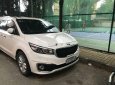 Kia Sedona   2015 - Cần bán xe Kia Sedona đời 2015, màu trắng, bản full xăng