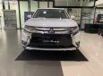 Mitsubishi Outlander 2.0 CVT Premium 2019 - Bán Mitsubishi Outlander 2019, màu trắng, xe lắp ráp 3 cục linh kiện 100% nhập khẩu từ Nhật Bản