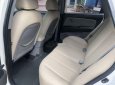 Hyundai Elantra 2012 - Bán Hyundai Elantra sản xuất 2012, màu trắng xe nguyên bản