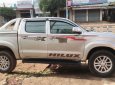 Toyota Hilux   2011 - Bán Toyota Hilux đời 2011, màu bạc, xe nhập, số sàn