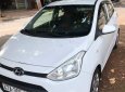 Hyundai Grand i10 2015 - Cần bán gấp Hyundai Grand i10 đời 2015, màu trắng, xe nhập xe gia đình