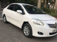 Toyota Vios  MT 2011 - Cần bán gấp Toyota Vios MT sản xuất 2011, màu trắng, xe nhập