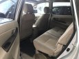 Toyota Innova 2014 - Cần bán gấp Toyota Innova 2.0E năm 2014, màu bạc, giá chỉ 530 triệu