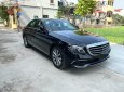 Mercedes-Benz E class E200 2019 - Bán ô tô Mercedes E200 sản xuất năm 2019, màu đen chính chủ