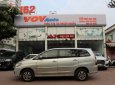 Toyota Innova 2015 - Bán Toyota Innova 2.0EMT đời 2015, màu bạc số sàn