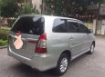 Toyota Innova 2014 - Cần bán gấp Toyota Innova sản xuất năm 2014, màu bạc