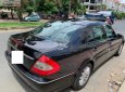 Mercedes-Benz E class E280 2008 - Bán ô tô Mercedes E280 đời 2008, màu đen số tự động, giá chỉ 450 triệu