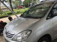 Toyota Innova V 2009 - Bán Toyota Innova V năm 2009, màu bạc số tự động