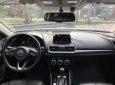 Mazda 3 2017 - Cần bán gấp Mazda 3 sản xuất năm 2017, màu trắng nguyên bản