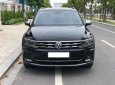 Volkswagen Tiguan   2017 - Bán Volkswagen Tiguan đời 2017, màu đen, nhập khẩu  