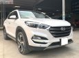 Hyundai Tucson 1.6 Turbo 2018 - Cần bán xe Hyundai Tucson 1.6 Turbo năm sản xuất 2018, màu trắng như mới