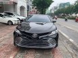 Toyota Camry   2019 - Bán Toyota Camry 2.5Q đời 2019, màu đen, xe nhập