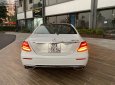 Mercedes-Benz E class E250 2017 - Cần bán gấp Mercedes E250 sản xuất 2017, màu trắng