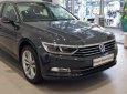 Volkswagen Passat 2018 - Cần bán lại xe Volkswagen Passat 2018 xe còn mới