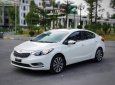 Kia K3   2015 - Cần bán lại xe Kia K3 2.0 AT đời 2015, màu trắng giá cạnh tranh