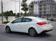 Kia K3   2015 - Cần bán lại xe Kia K3 2.0 AT đời 2015, màu trắng giá cạnh tranh