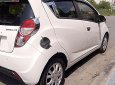 Chevrolet Spark 2014 - Bán Chevrolet Spark sản xuất 2014, màu trắng số tự động xe nguyên bản