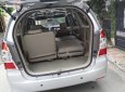 Toyota Innova 2014 - Bán Toyota Innova E MT sản xuất năm 2014, màu bạc