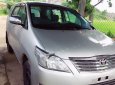 Toyota Innova 2012 - Bán Toyota Innova năm sản xuất 2012, màu bạc, nhập khẩu  