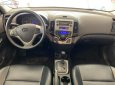 Hyundai i30 2010 - Cần bán gấp Hyundai i30 đời 2010, màu bạc, nhập khẩu nguyên chiếc chính hãng