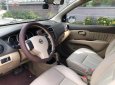 Nissan Grand livina 2011 - Bán Nissan Grand livina đời 2011, màu xám xe gia đình giá cạnh tranh