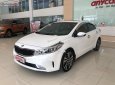 Kia Cerato 2017 - Cần bán lại xe Kia Cerato năm sản xuất 2017, màu trắng xe nguyên bản