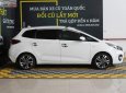 Kia Rondo 2017 - Bán Kia Rondo năm 2017, màu trắng, 508tr