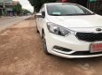 Kia K3 1.6 MT 2014 - Cần bán xe Kia K3 1.6 MT sản xuất năm 2014, màu trắng, giá 425tr