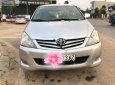 Toyota Innova G 2010 - Cần bán lại xe Toyota Innova G đời 2010, màu bạc còn mới, giá tốt