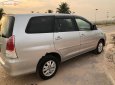 Toyota Innova G 2010 - Cần bán lại xe Toyota Innova G đời 2010, màu bạc còn mới, giá tốt