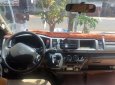 Toyota Hiace 2009 - Cần bán gấp Toyota Hiace đời 2009, xe gia đình